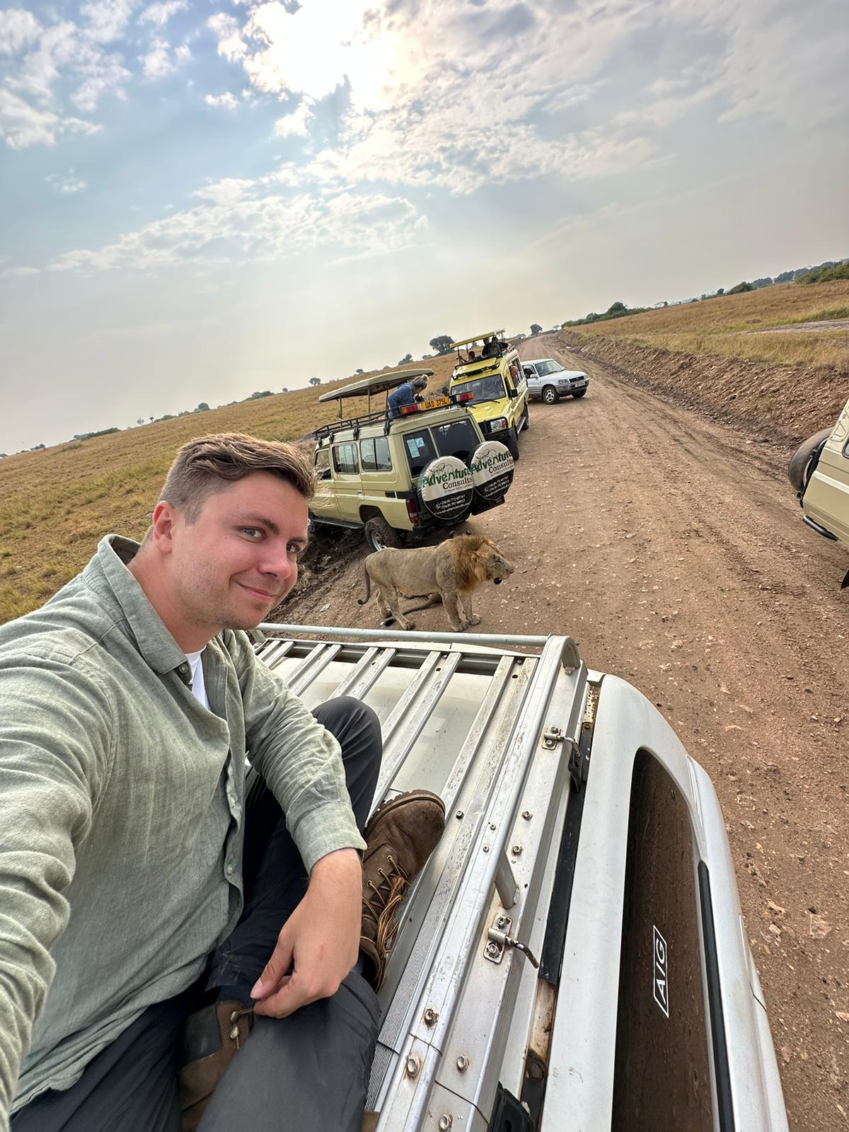 4x4-car-hire-entebbe-safaris